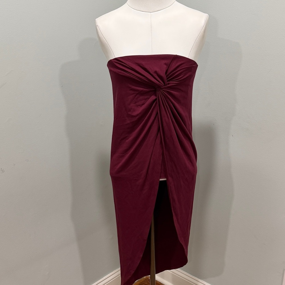 Lulu's Elegant Wine Strapless Pencil Skirt